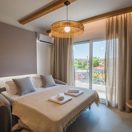 Palaia Luxury